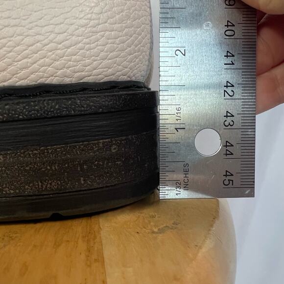 BareTraps Women's White and Black AmySue Boots 8.5 - Picture 9 of 9